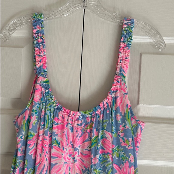 Lilly Pulitzer Dress ๐บ - Picture 3 of 5